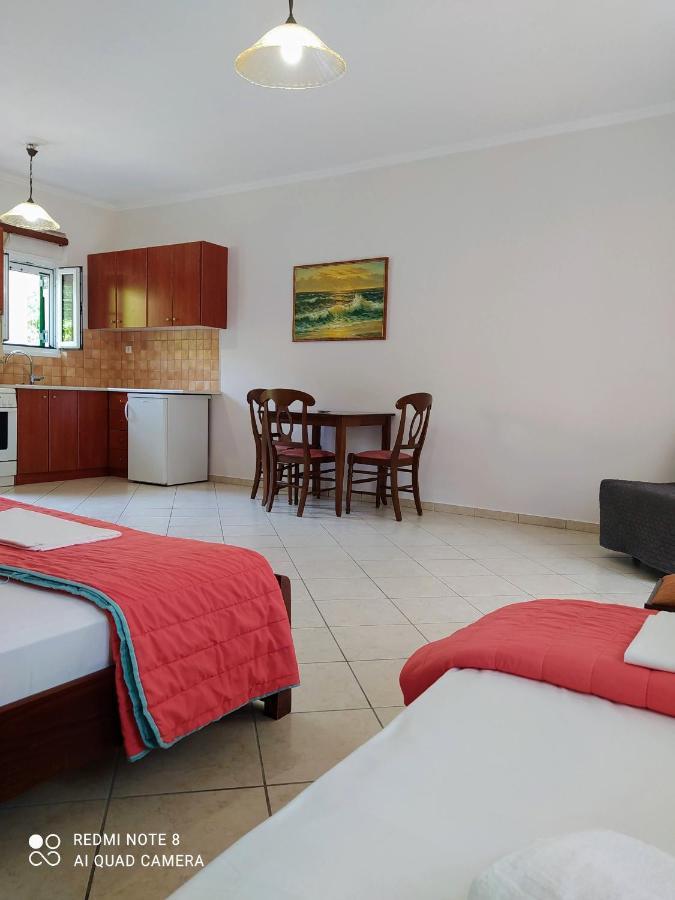 Oasis Exclusive Aparthotel Parga Eksteriør bilde