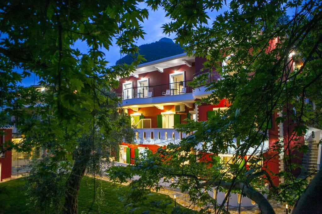 Oasis Exclusive Aparthotel Parga Eksteriør bilde