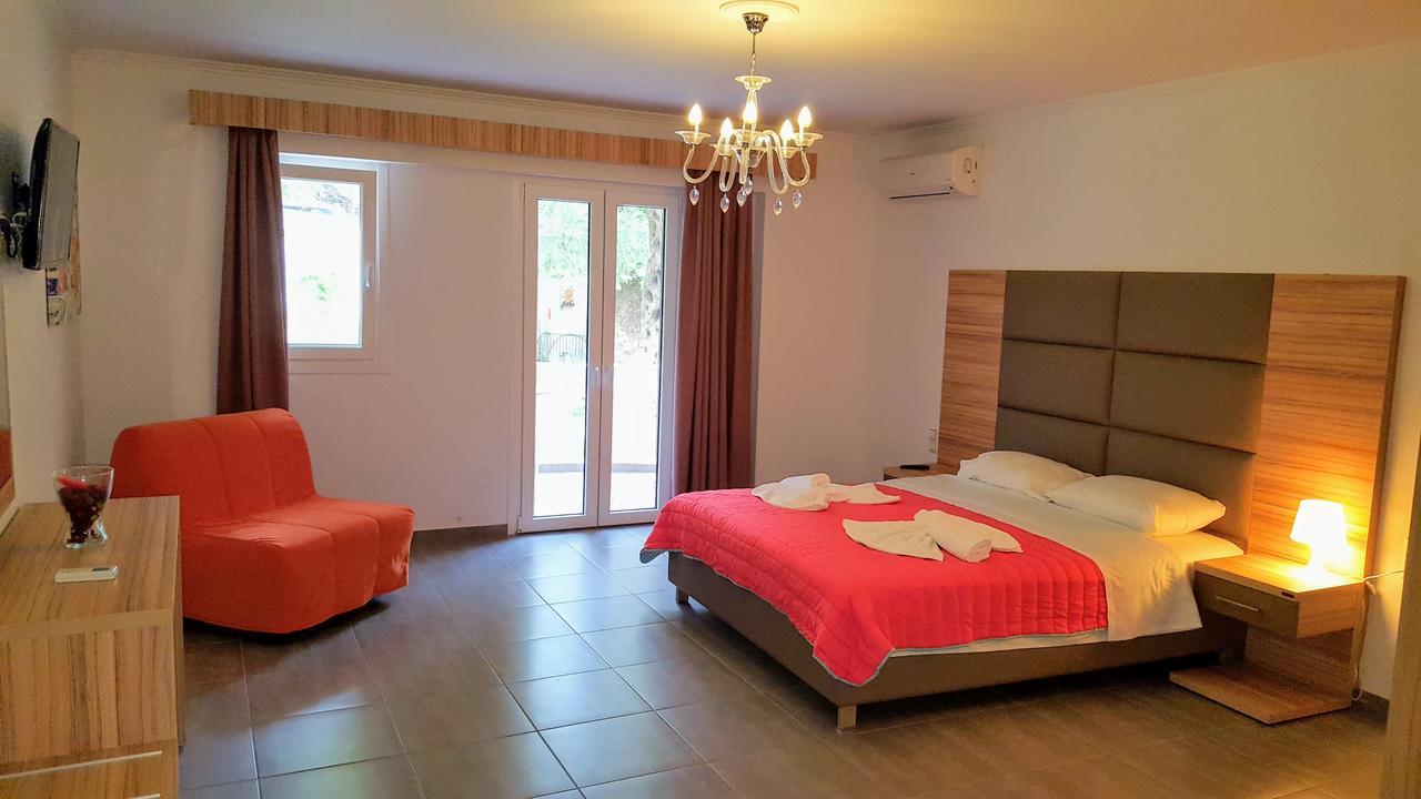 Oasis Exclusive Aparthotel Parga Eksteriør bilde