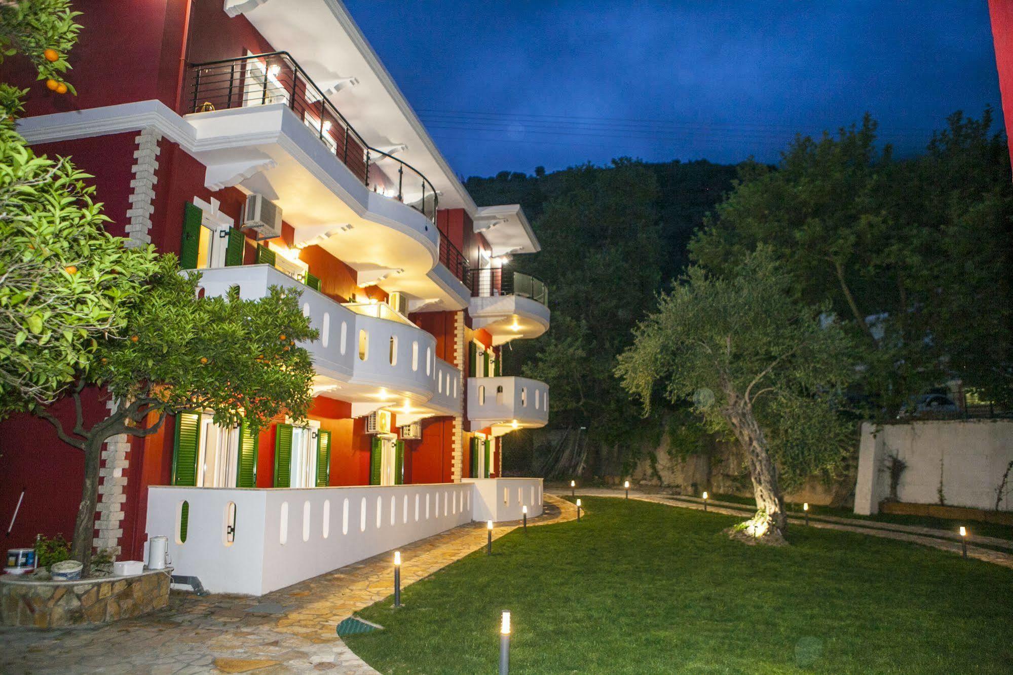 Oasis Exclusive Aparthotel Parga Eksteriør bilde