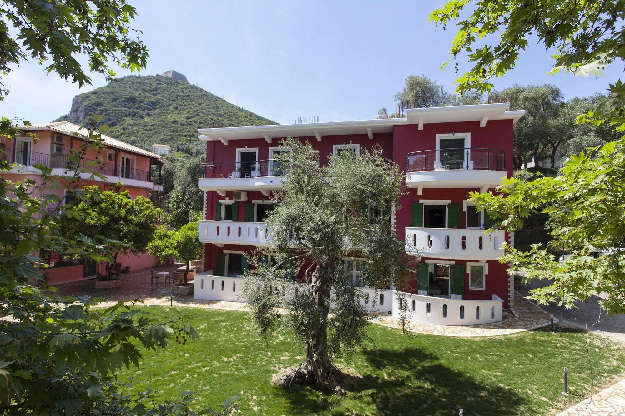 Oasis Exclusive Aparthotel Parga Eksteriør bilde